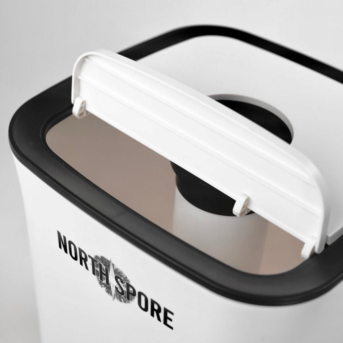 Grow Chambers & Supplies Myco-Mister II Ultrasonic Tower Humidifier